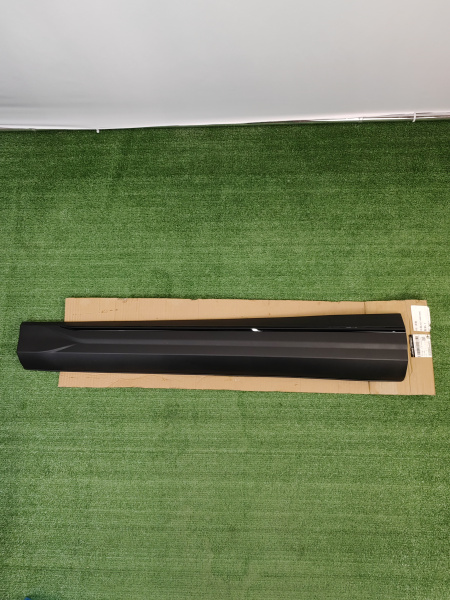 Накладка двери передней левой Jetour X70 Plus F275500150AC.